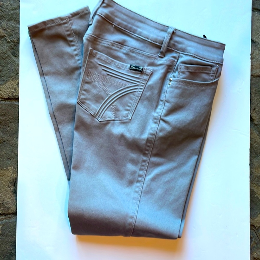 Seven7 Jeans